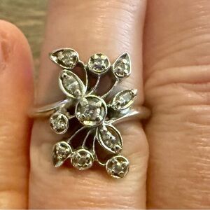 Stunning 10k White Gold and Natural Diamond Ring